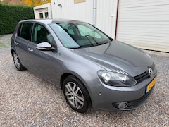 Volkswagen Golf - 1.2 TSI Trendline BlueMotion AIRCO.CRUISE