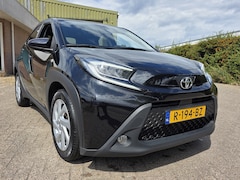 Toyota Aygo X - 1.0 VVT-i S-CVT First AUT 1e Eig, NL auto Camera Carplay Zondag OPEN