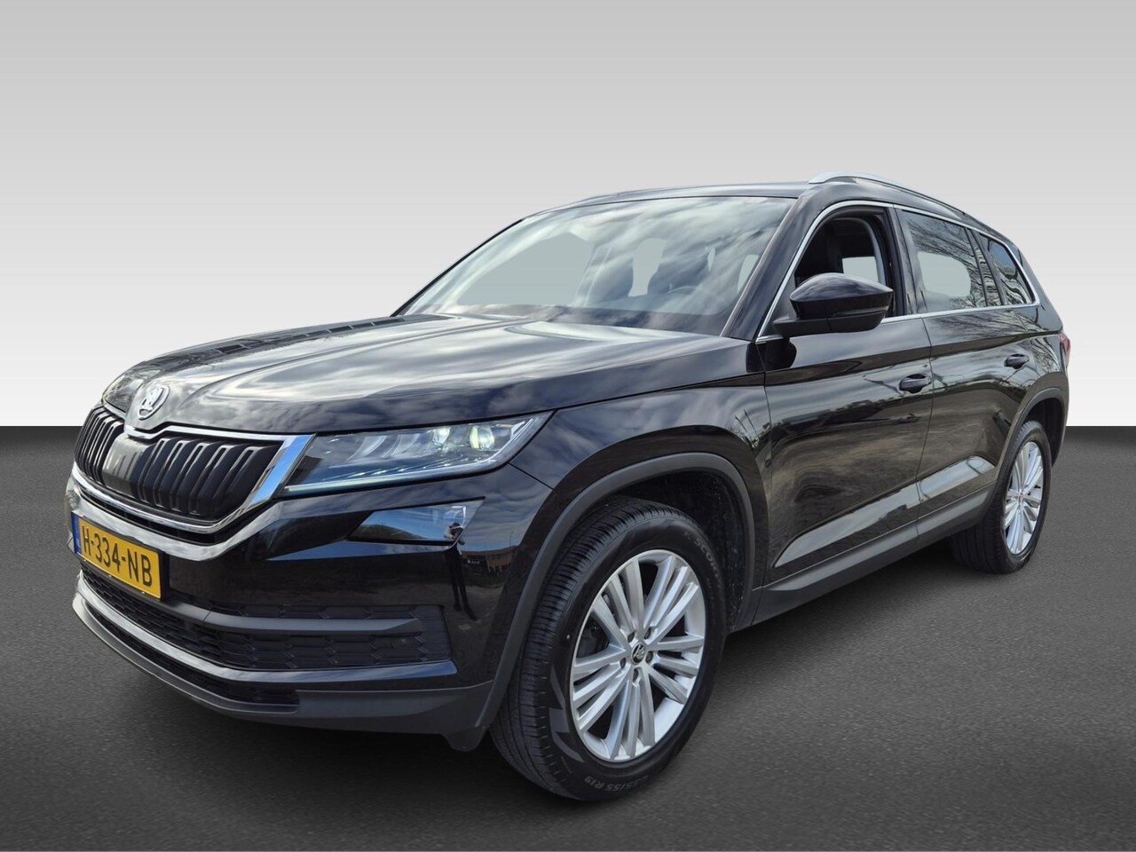 Skoda Kodiaq - 1.5 TSI Limited Business Edition | Achteropkomend verkeer waarschuwing | Apple Carplay/And - AutoWereld.nl