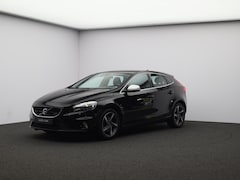 Volvo V40 - 1.6 T2 R-Design / Trekhaak / Stoelverwarming / Voorruitverwarming / Xenon verlichting