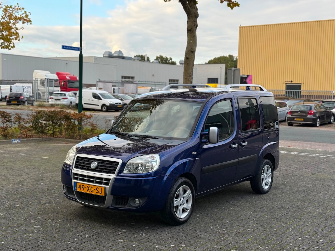 Fiat Doblò - 1.4 MALIBU AIRCO/BOORDCOMPUTER/2X SCHUIFDEUR! NETTE STAAT! - AutoWereld.nl