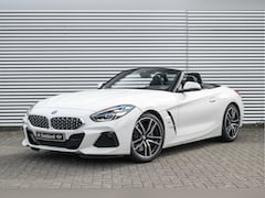 BMW Z4 Roadster - sDrive20i High Executive Automaat / M Sportstoelen / Achteruitrijcamera / Stuurverwarming