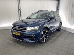 Volkswagen Tiguan - 1.4 TSI eHybrid R-Line Business+ | Apple carplay | Panodak | Trekhaak | Navi | IQ Light |