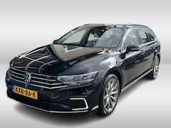 Volkswagen Passat Variant - 1.4 TSI PHEV GTE Business / AUTOMAAT/ TREKHAAK/ LEER/ 18'' LMV/ CAMERA/ PARK. SENSOREN/ ER