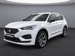 SEAT Tarraco - 1.4 TSI e-Hybrid PHEV 245pk FR DSG Automaat / 20"LM velgen / Trekhaak / Navigatie / Parkee