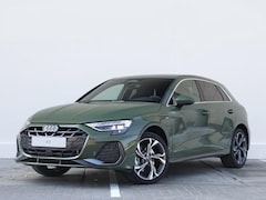 Audi A3 Sportback - S edition 40 TFSI e 204 PK | 18" Lichtmetalen velgen | Privacy glas |