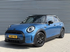 MINI 5-Deurs - 1.5 Cooper Apple/Navi