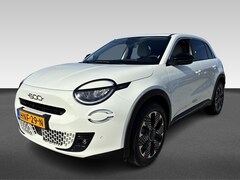 Fiat 600 - 1.2 Hybrid Turbo Charged 110pk Aut La Prima | 10, 25" touchscreen navigatiesysteem | Achte