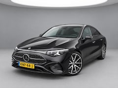 Mercedes-Benz CLA-Klasse - 180 Business Solution AMG | Night Pakket | Panoramadak | DISTRONIC Afstandsassistent | Dod
