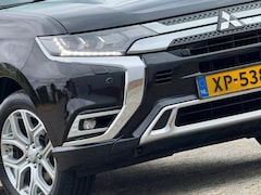 Mitsubishi Outlander - 2.4 PHEV Intense Plus - Black Pearl - Schuif/kantel dak - Leder