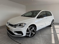 Volkswagen Golf - 1.5 TSI Highline Business R-Line 18” inch