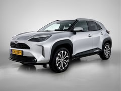 Toyota Yaris Cross - 1.5 Hybrid 115 First Edition | BTW Voertuig | Stoel+stuurverwarming | Draadloze telefoonla