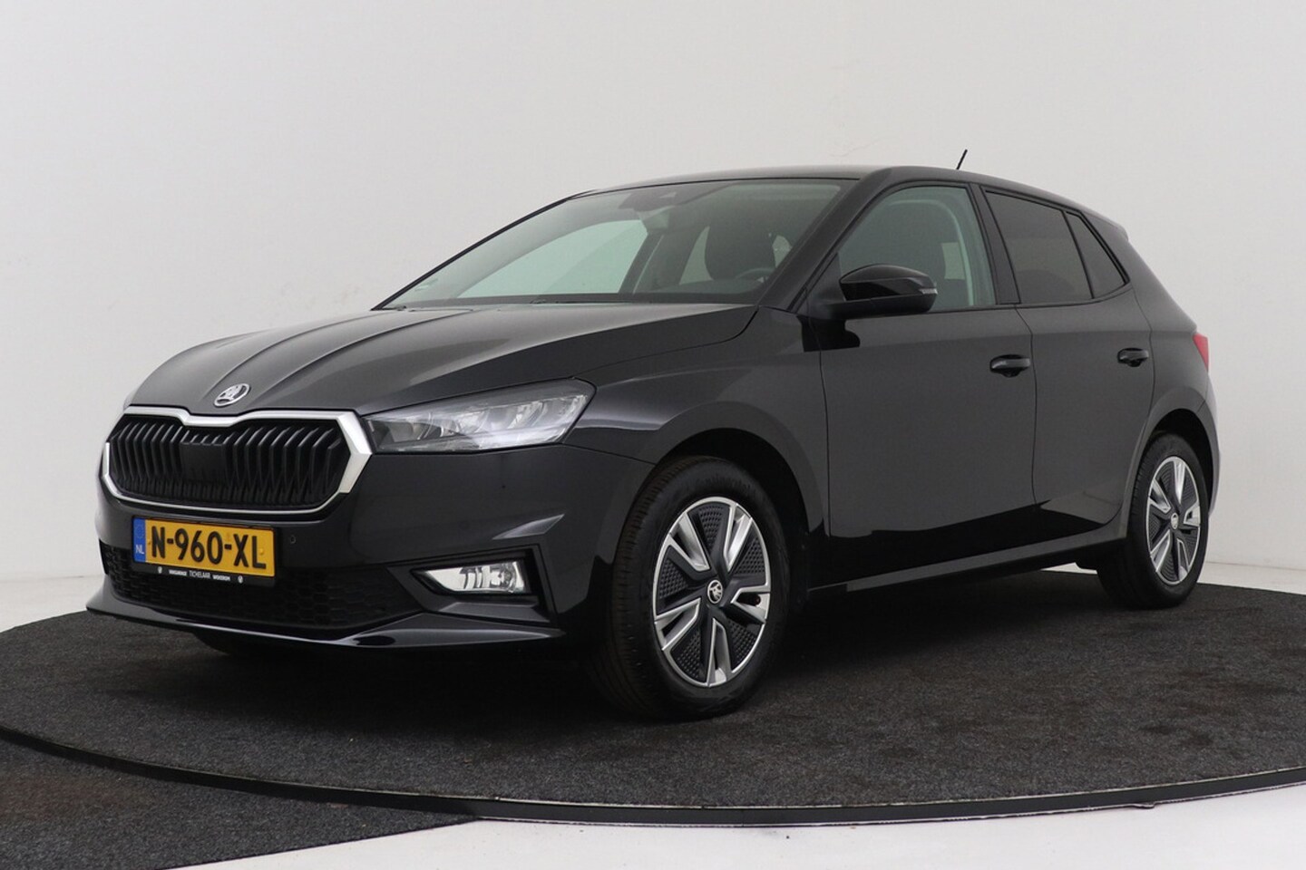 Skoda Fabia - 1.0 TSI Ambition | Adapt. Cruise | Parkeersensoren | CarPlay | NAP | Org. NL | Climate Con - AutoWereld.nl
