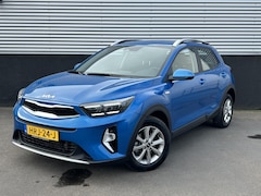 Kia Stonic - 1.0 T-GDi MHEV DynamicLine NL-auto, Parkeersensoren, Navigatie, Climate control, Apple Car