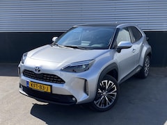 Toyota Yaris Cross - 1.5 Hybrid Executive Groot panoramadak, navigatie, Apple CarPlay/Android Auto, parkeersens
