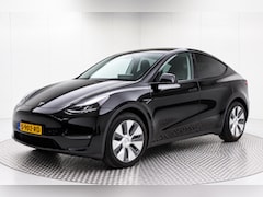 Tesla Model Y - Long Range AWD 75 kWh | NL Auto | Trekhaak | Panoramadak | Leder | Camera 360 + PDC v&a |