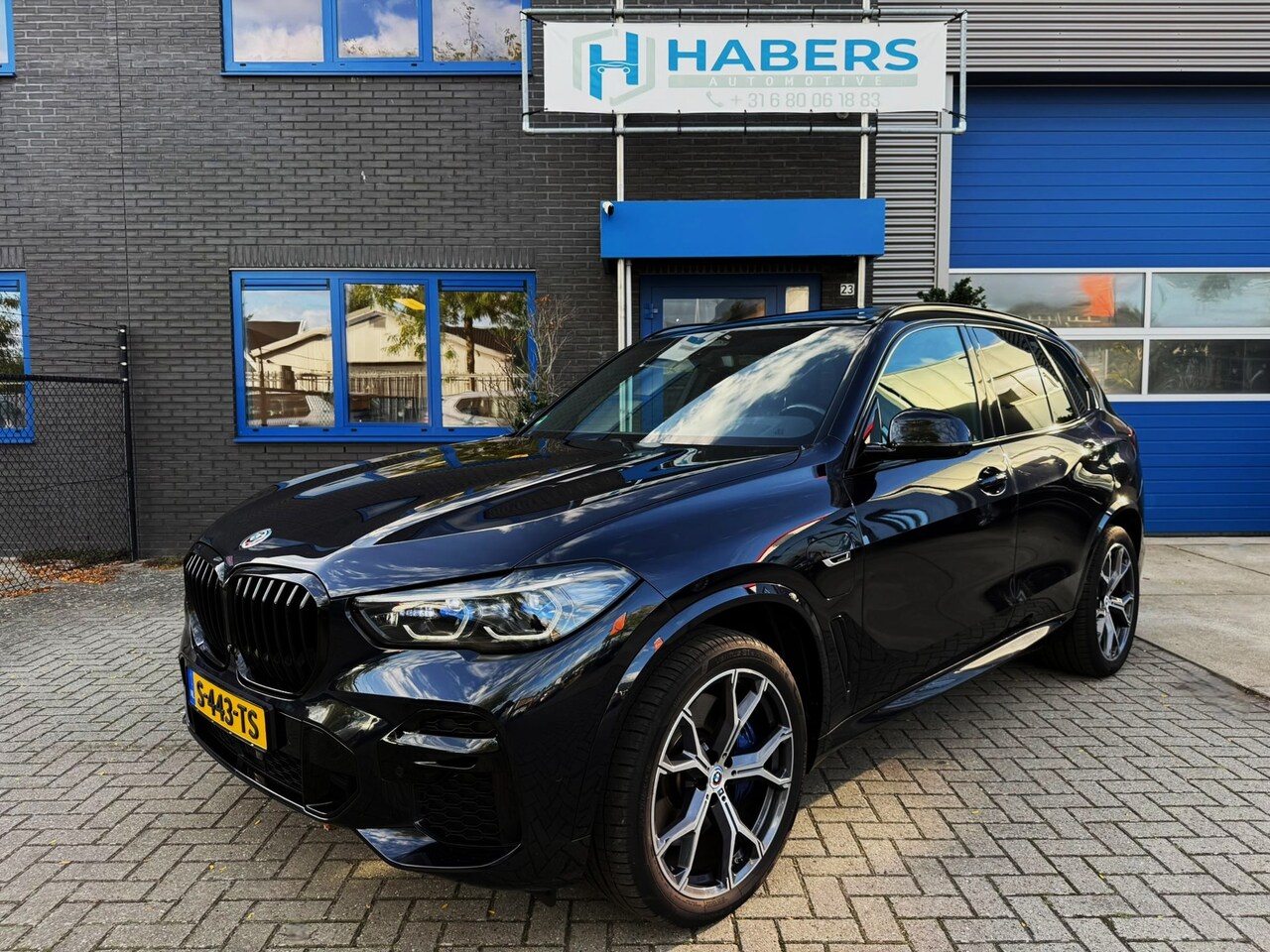 BMW X5 - XDrive45e High Executive 361PK|NL Auto|Laser Light|ProfNavi|M-Pakket|Luchtvering|PANO|Adap - AutoWereld.nl