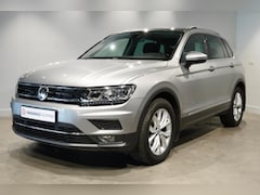Volkswagen Tiguan - 1.4 TSI 4Motion Highline Trekhaak|ACC|Virtual