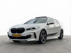BMW 1-serie - 118i 140PK M-Sport Performance Pano Schaalstoelen 19''