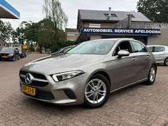Mercedes-Benz A-klasse - 180 Business Solution AMG *AUTOMAAT*ZO GOED ALS NIEUW MET MA 16.000KM*NAVI.*STOELVERW*PDC