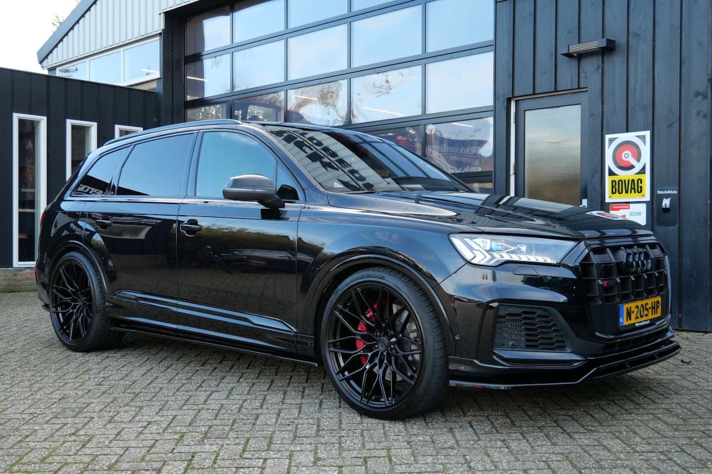 Audi Q7 SQ7 - 4.0 TFSI 508 PK Quattro 7p | 23'' | 360º | B&O | Pano | RS Stoelen | Dealer Onderhouden | - AutoWereld.nl