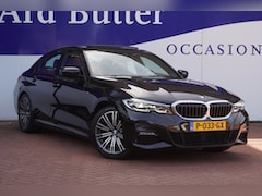 BMW 3-serie - 318i Business Edition Plus M sport+M3-Stoelen+Led+stoel-verw+Volleder+schuifdak+Navi+parki