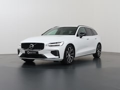Volvo V60 - 2.0 T8 Plug-in hybrid AWD Plus Dark | Elektr. Trekhaak | H&K Audio | Leder | 360 Camera |