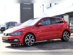 Volkswagen Polo - 2.0 TSI GTI - 200 pk | LED koplampen | Navi | Pano | Trekhaak |Rode remklauwen | 18" LMV|A