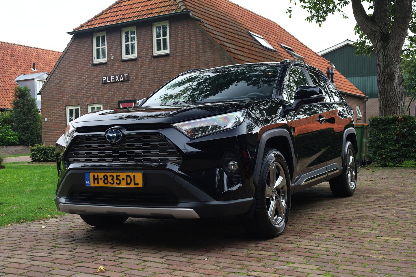 Toyota RAV4 - 2.5 Hybrid Dynamic Aut. | Full Led | Orig. NL | Trekhaak | Camera | Navigatie | Rijbaanbeg - AutoWereld.nl