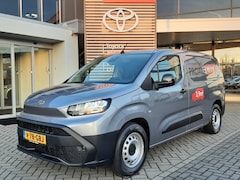 Toyota PROACE CITY Electric - NAVIGATOR 50KWH L2 Long NIEUW EN DIRECT RIJDEN NAVI STOEL/STUURVERW AIRCO PARK-SENSOREN BL