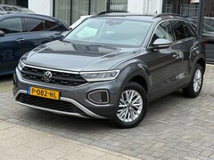 Volkswagen T-Roc - 1.5 TSI Life Business, Apple Carplay/Android, Stoelverwarming, Navigatie, Achteruitrij cam
