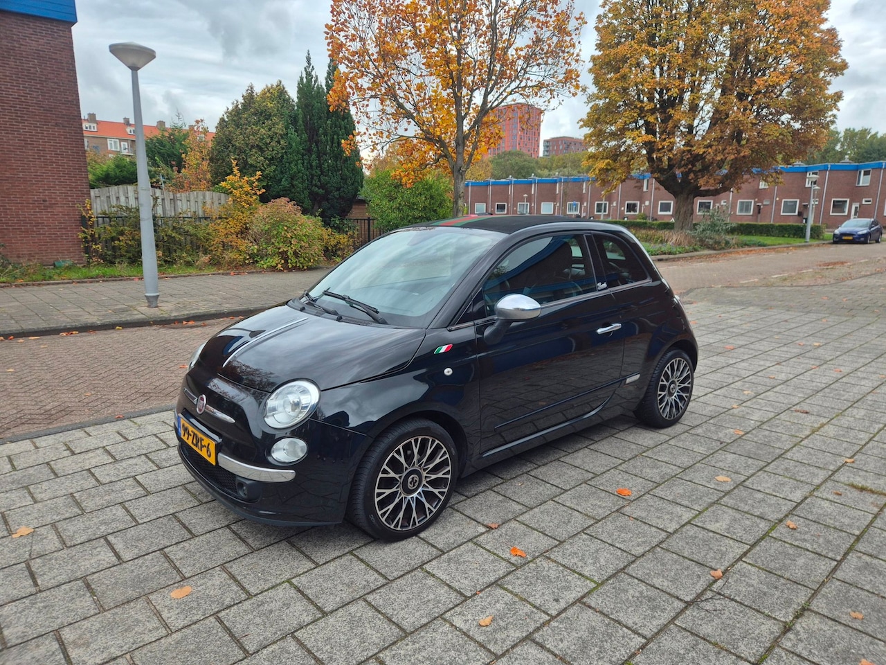 Fiat 500 C - 0.9 TwinAir by Gucci AUTOMAAT CABRIO - AutoWereld.nl