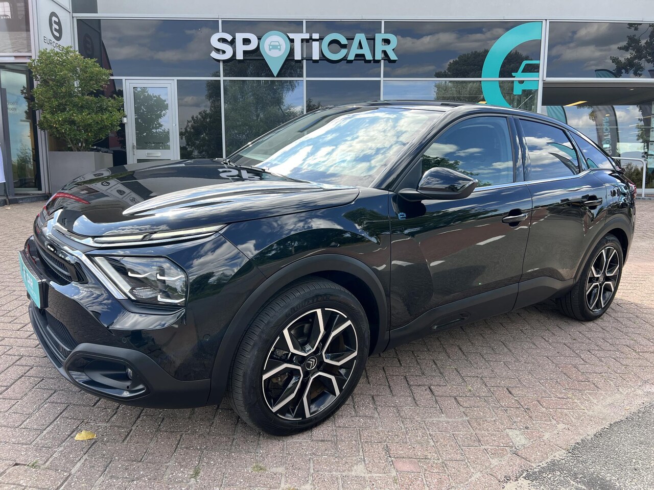 Citroën Ë-C4 - EV 50kWh 136 pk Shine Automaat Range tot 315 km | Keyless, SOH 92% - AutoWereld.nl