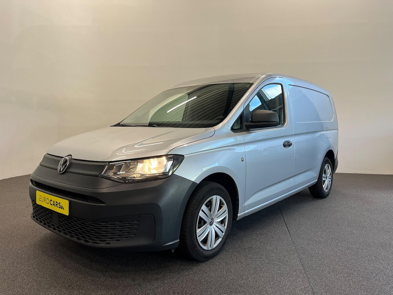 Volkswagen Caddy Cargo Maxi - 2.0 TDI Airco Cruise Control Parkeerhulp achter Bluetooth - AutoWereld.nl