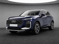 Audi Q3 - e-hybrid S edition 272 PK · Techniekpakket plus · Privacy glas · S line interieur met spor