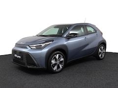 Toyota Aygo X - Hybrid 115 play Uit voorraad leverbaar | Apple Carplay/Android Auto | GO PACK |