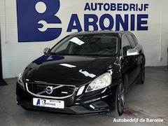 Volvo V60 - 1.6 T3 R-Design