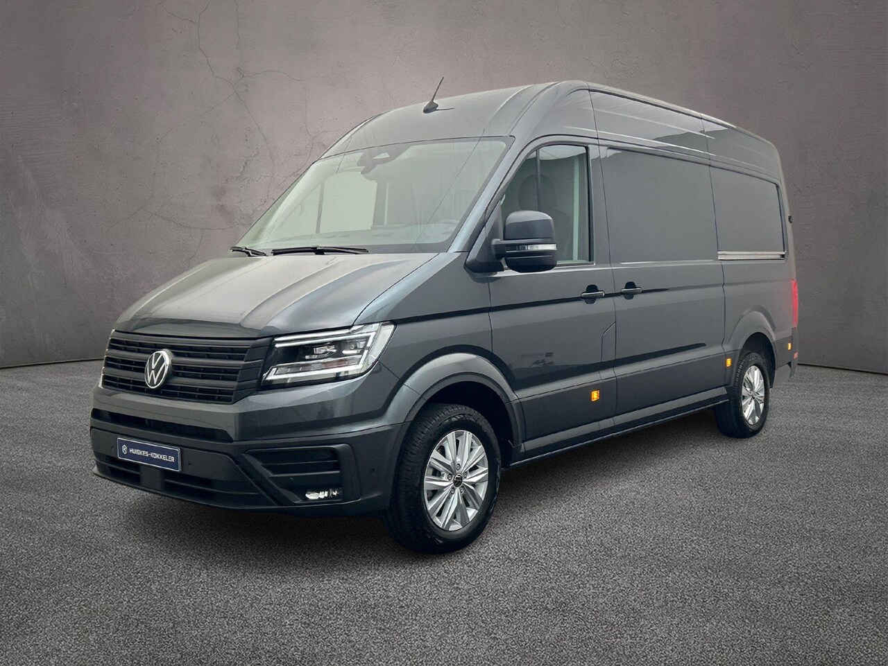 Volkswagen Crafter - 35 2.0 TDI 177pk Automaat L3H3 Exclusive | INCL BPM ! | Geveerde stoel | LED Koplampen | 2 - AutoWereld.nl