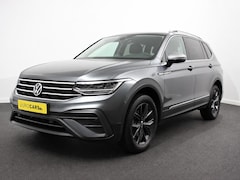 Volkswagen Tiguan Allspace - 1.5 TSI DSG Life 7p. Navigatie Adaptieve Cruise Control Camera Elektrische Achterklep Elek