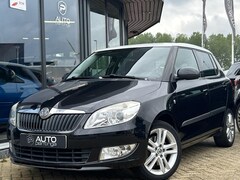 Skoda Fabia - 1.2 TSI Dynamic 105PK | NL AUTO | NAP | Trekhaak | Onderhoudshistorie | Climate Control |