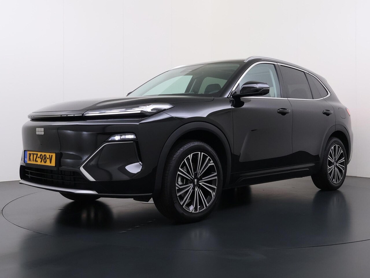 Geely Starray EM-i - 1.5 Max+ 136KM Elektrisch/Pano/Massage/Leder/Direct-Leverbaar - AutoWereld.nl