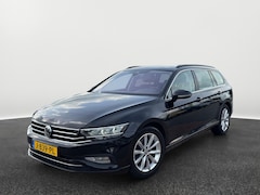 Volkswagen Passat Variant - 1.5 TSI Comfort Business | Trekhaak | Automaat | ACC | Stoelverwarming | ERGOActive stoel