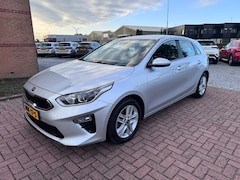 Kia Cee'd - CEED 1.6 CRDi DynamicLine, Marge, Euro 6, Apple Carplay, Hatchback,