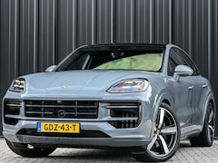 Porsche Cayenne Coupé - 3.0 E-Hybrid Sport Design | NL-Auto | SOH 99.7% | Sportuitlaat | Panoramadak | 18 Wegs Mem