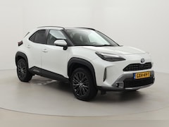 Toyota Yaris Cross - 1.5 Hybrid AWD Adventure | Panoramadak | Trekhaak | Dodehoek detectie | JBL | Head-up disp
