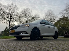 Skoda Fabia Combi - 1.0 TSI Ambition *APK 07-2028* AUTOMAAT+NLAUTO+1EIG+AIRCO+PARKEERSENSOREN+DEALERONDERHOUDE