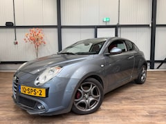 Alfa Romeo MiTo - 1.4 T Distinctive / AUTOMAAT / CLIMA / CRUISE /