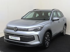 Volkswagen Tiguan - 1.5 eHybrid Life | SoH 100% | Trekhaak | 360 camera | Adaptieve demping | Adaptieve cruise