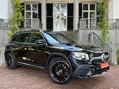 Mercedes-Benz GLB - 180 AMG Line Pano Wide Screen Sfeerverlichting Navi Climate Cruise Ctr Full Options
