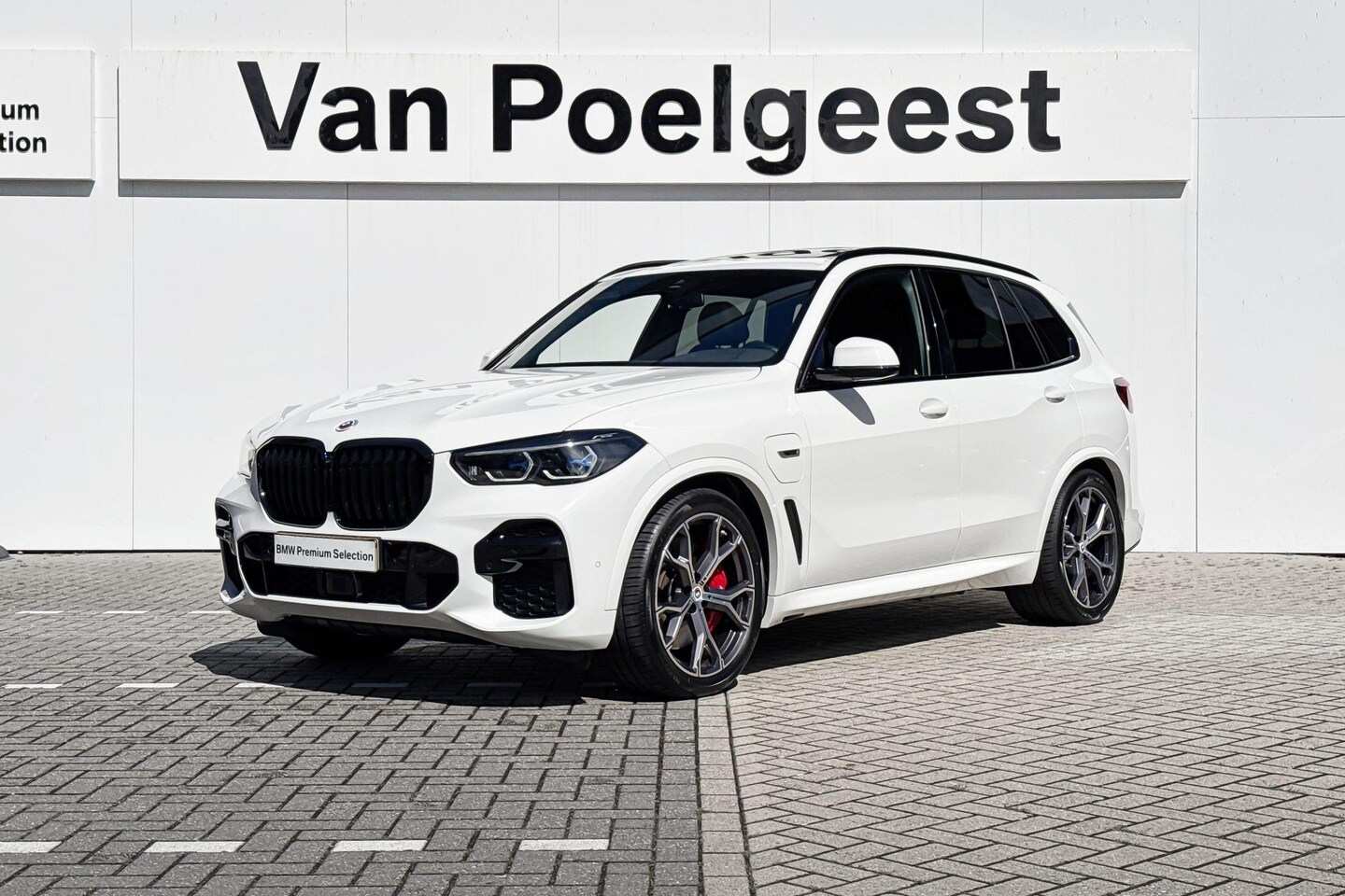 BMW X5 - xDrive45e | Trekhaak | Panoramadak |  Active Cruise Control | Head-up Display | - AutoWereld.nl